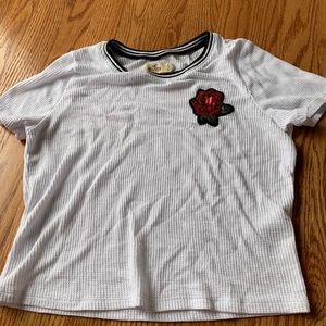 HOLLISTER ROSE TEE!!